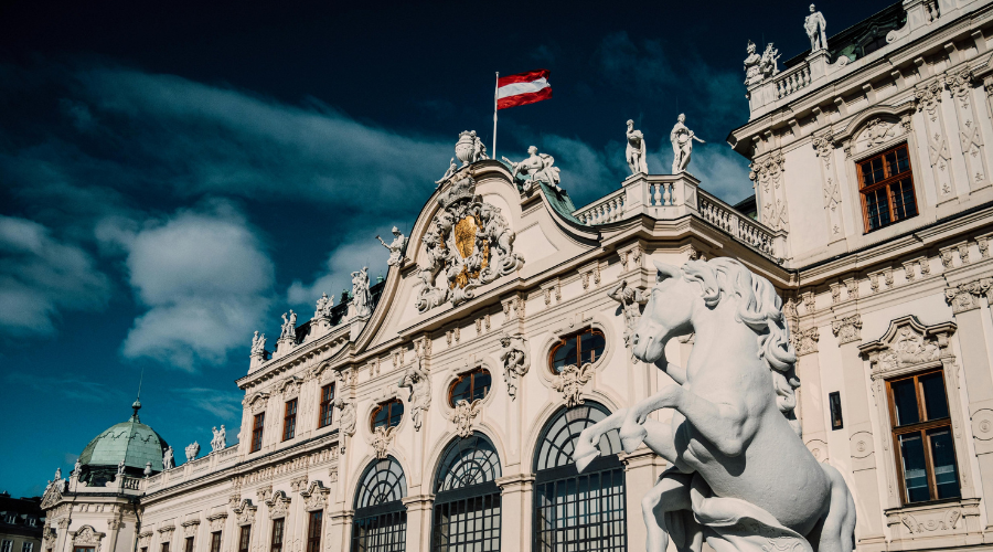 You are currently viewing Avusturya’da Çalışma Hayatına Dair Her Şey